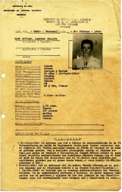 Foto de Primera página del expediente policial de Armando Hart Dávalos.